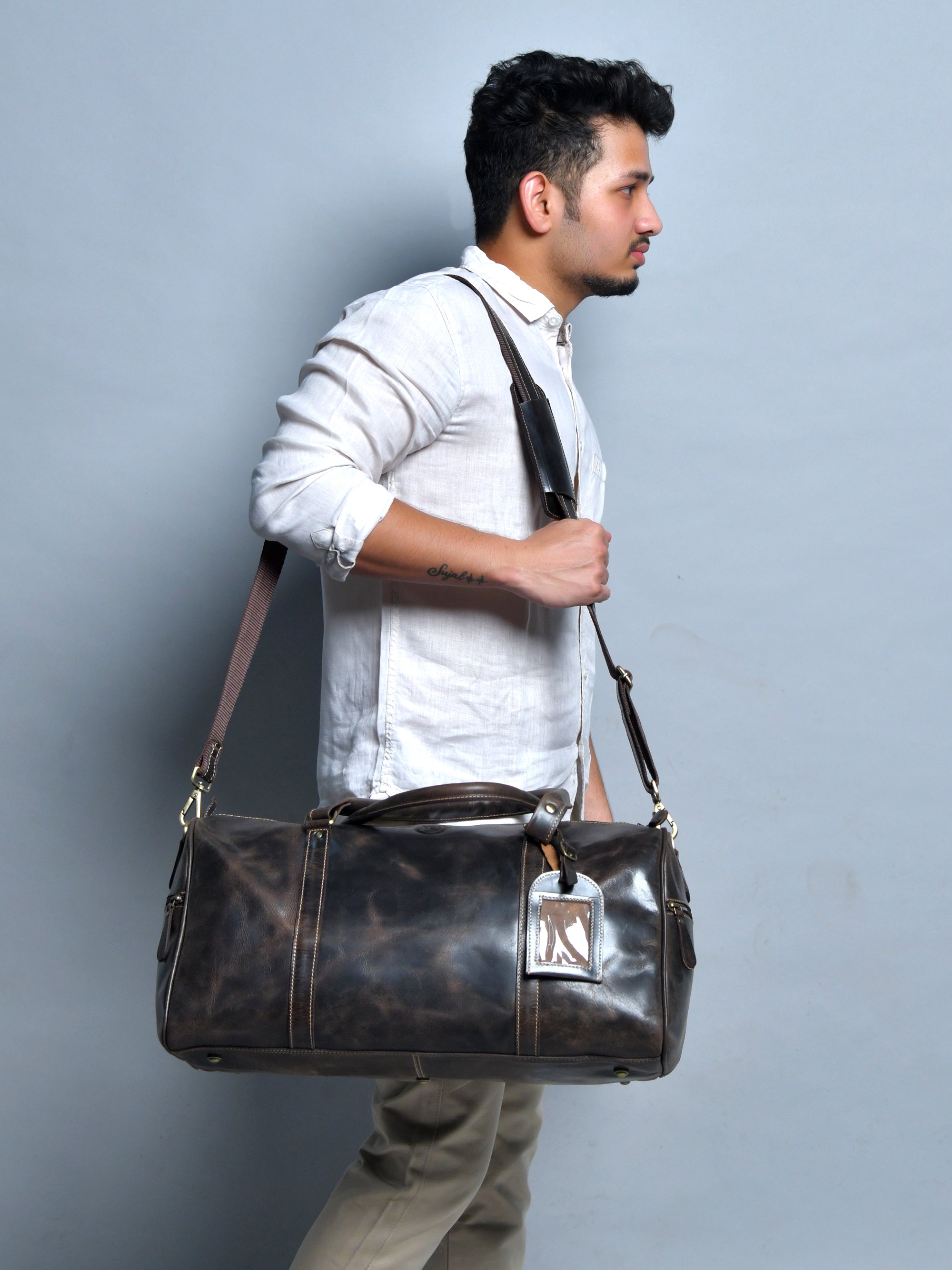 The Voyager Premium Leather Duffle Bag