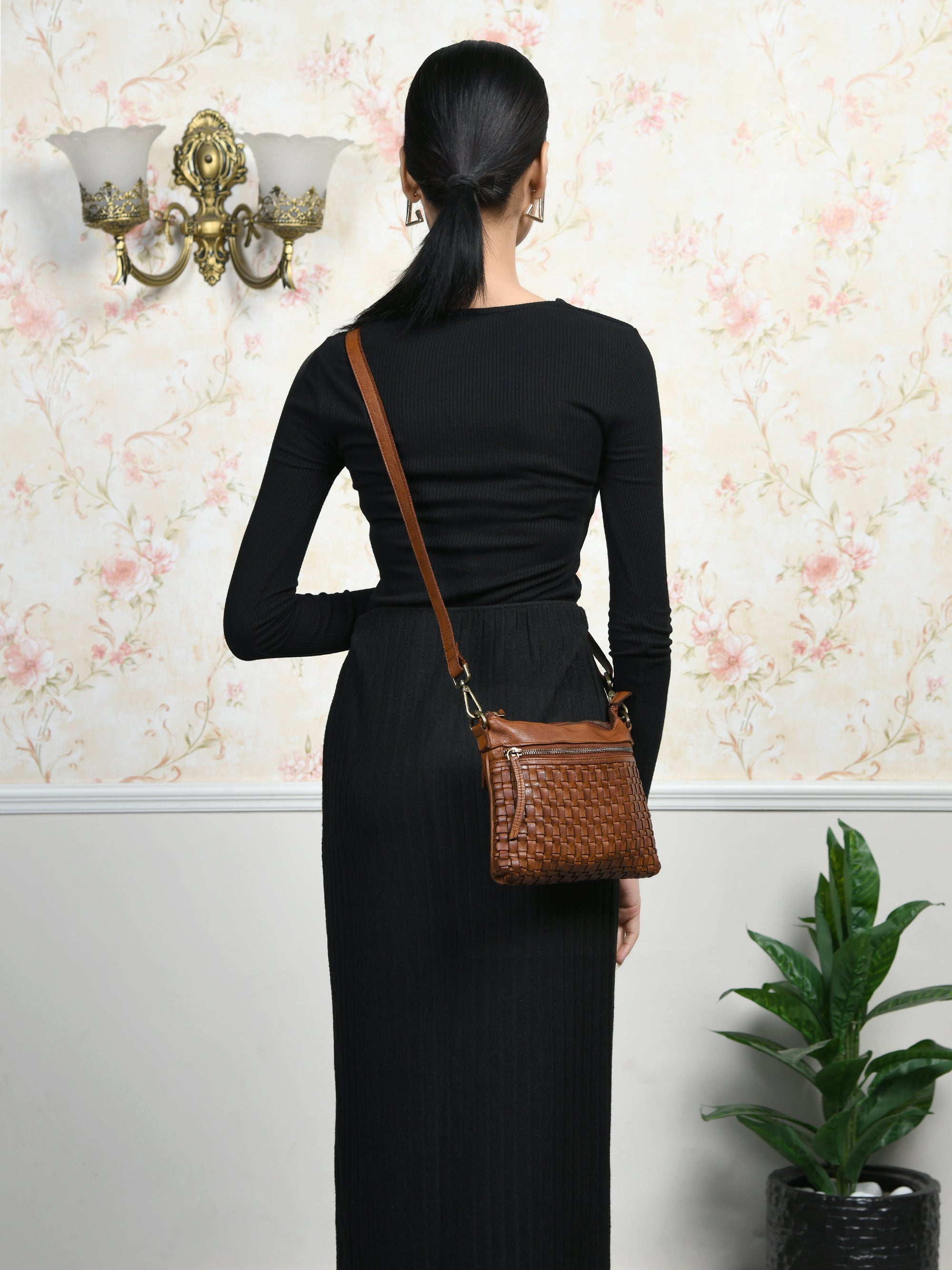 Woven Elegance Leather Handbag - Maroon Colour