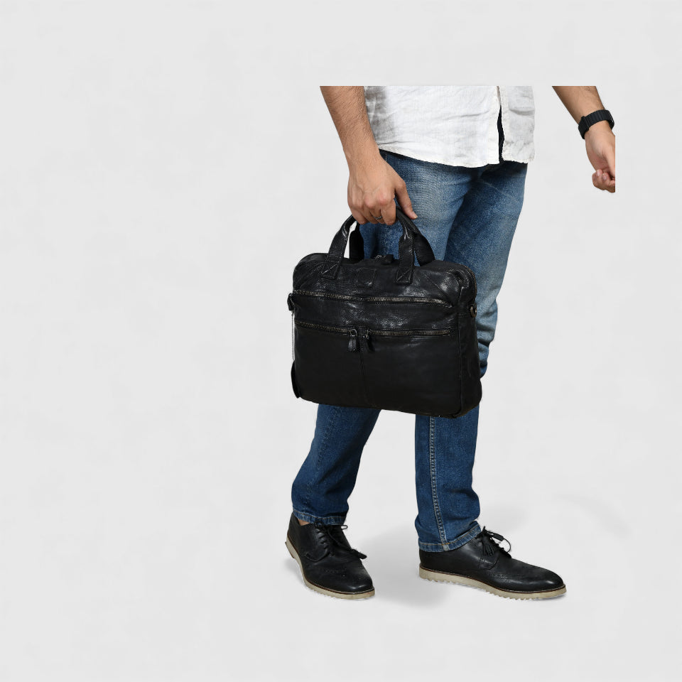 Voyager Vintage Leather Laptop Bag - Black Colour