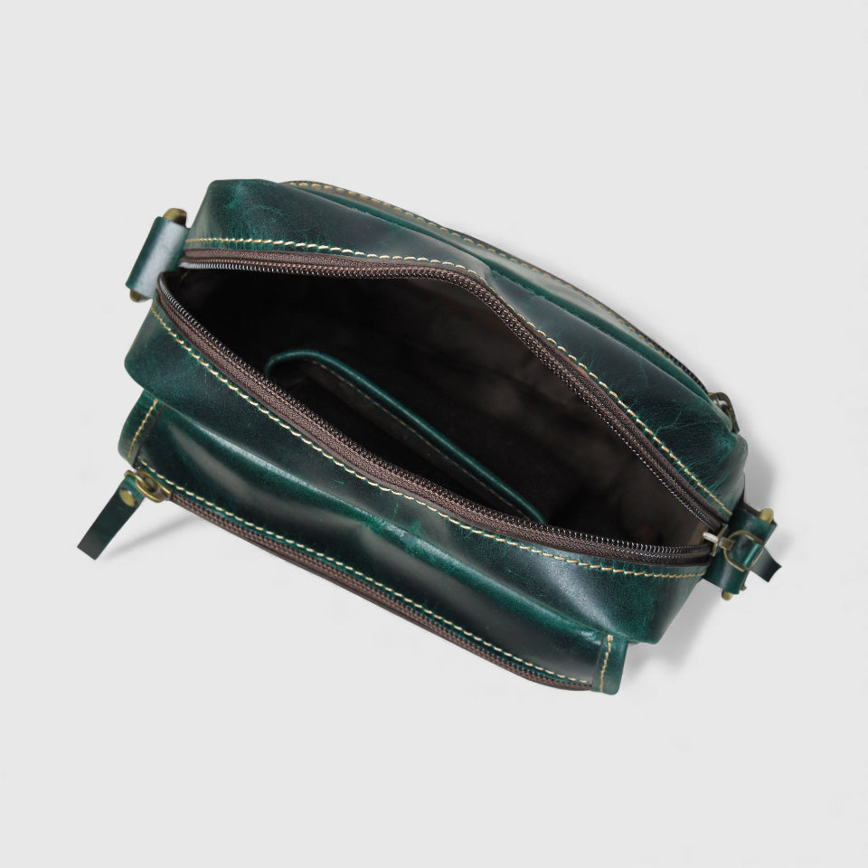 Explorer Vintage Leather Sling Bag - Green Colour