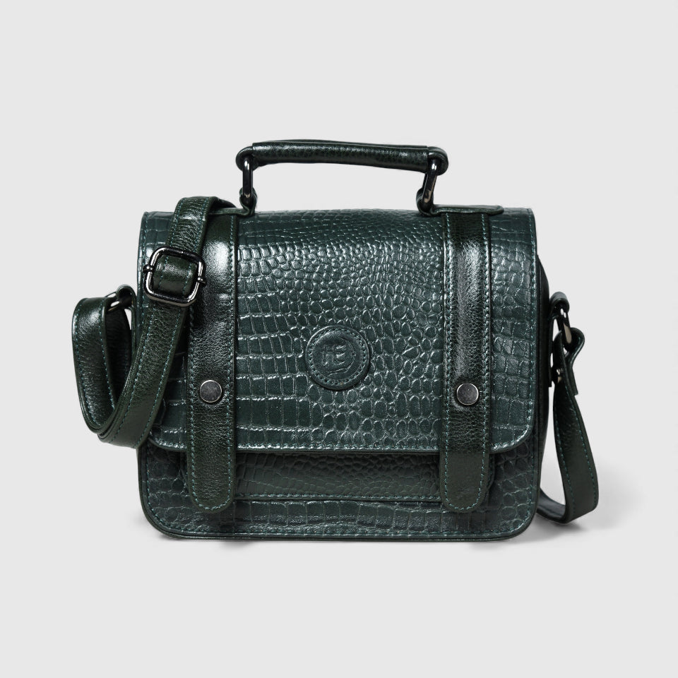 Urban Voyager Leather Belt Bag -Black Colour