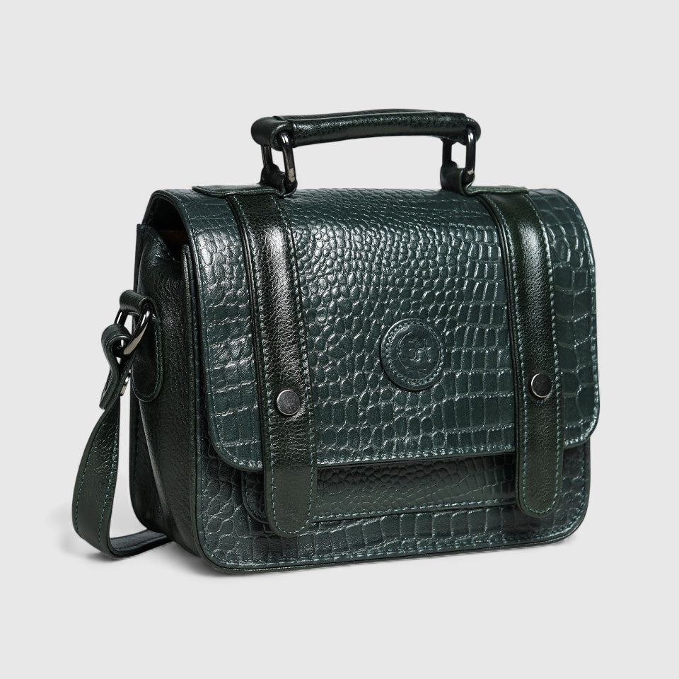 Urban Voyager Leather Belt Bag -Black Colour