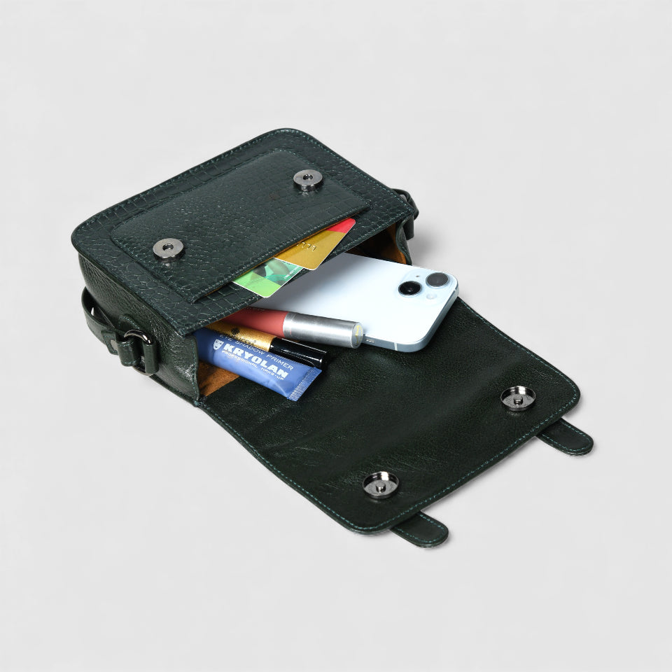 Urban Voyager Leather Belt Bag -Black Colour