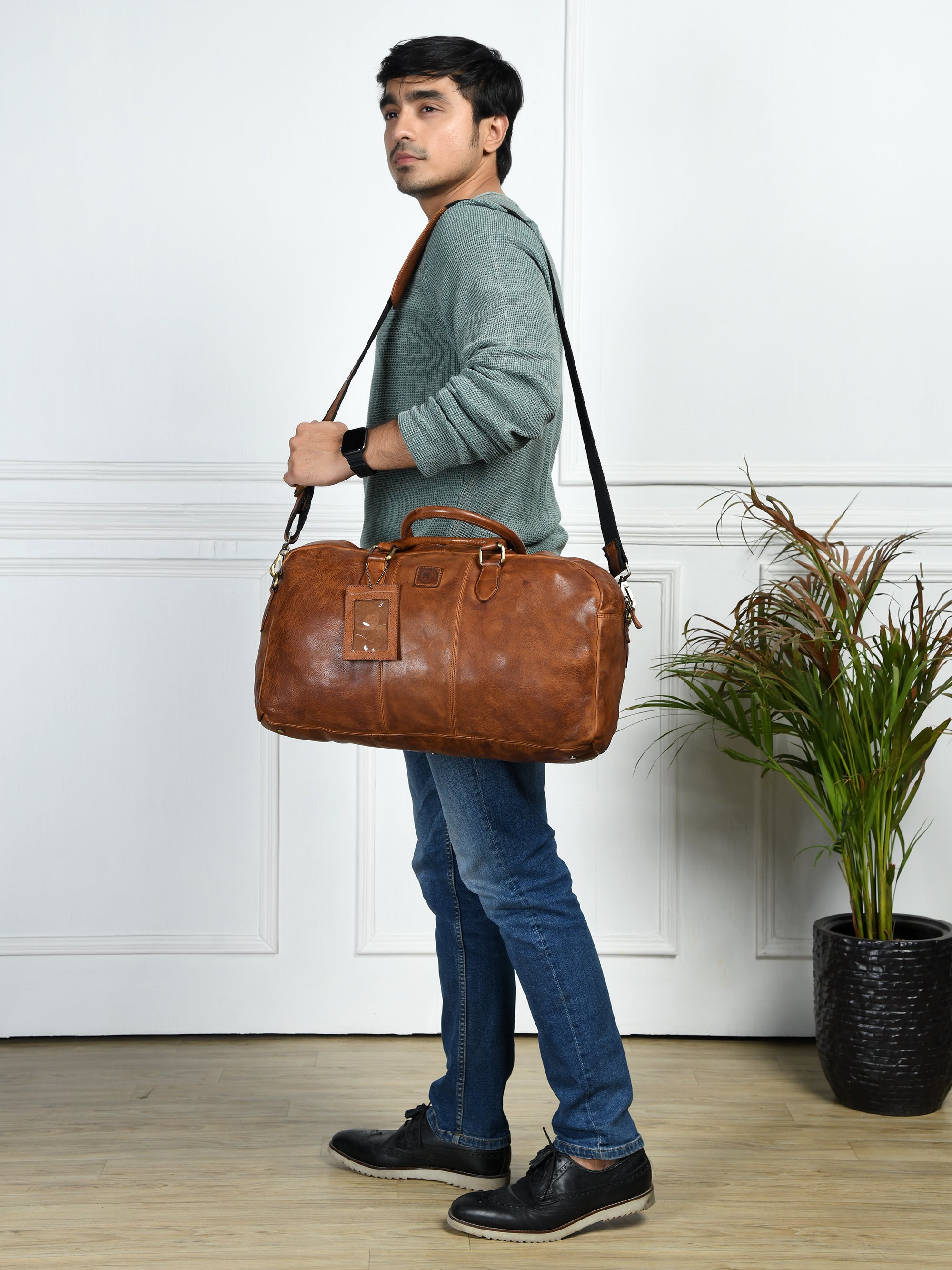 Imperium Luxe Leather Duffle - Brown Colour